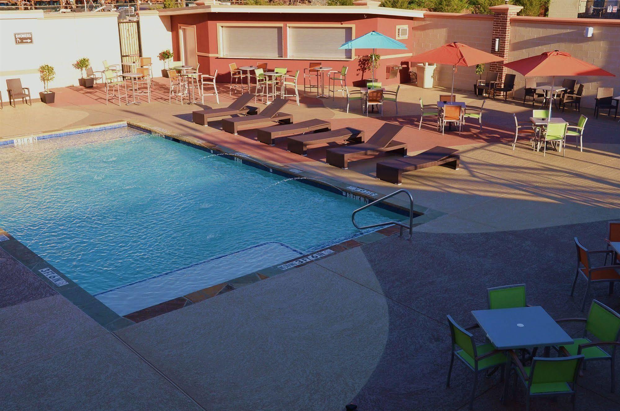 Lux Hotel & Spa, Trademark Collection By Wyndham Arlington Esterno foto