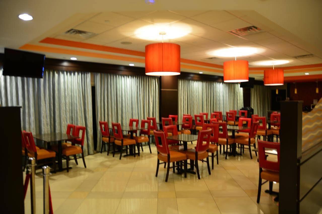 Lux Hotel & Spa, Trademark Collection By Wyndham Arlington Esterno foto